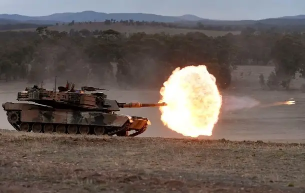 Австралія передала Україні танки Abrams у межах масштабної військової допомоги Австралія передала Україні танки Abrams у межах масштабної військової допомоги